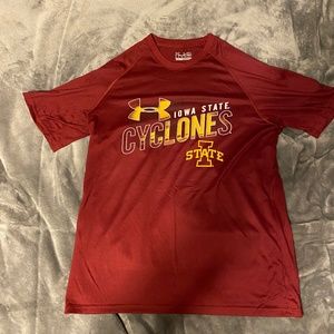 Under Armour Iowa State Cyclones Short Sleeve Shirt Size: Medium